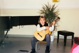 judith-beschow-gitarre-dresden-kinderbild-05